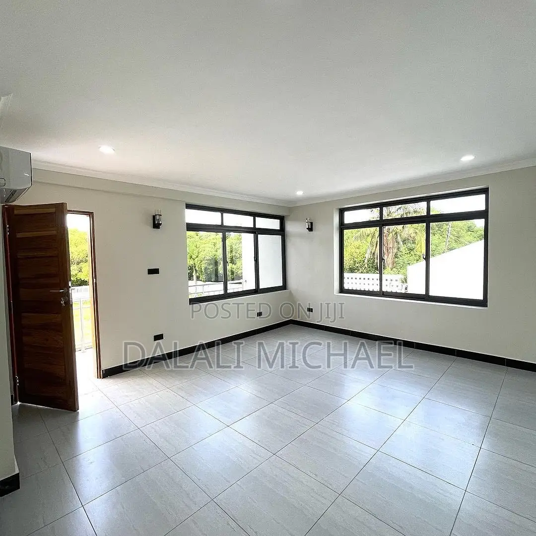 6bdrm Mansion in Mikocheni for rent in Mikocheni