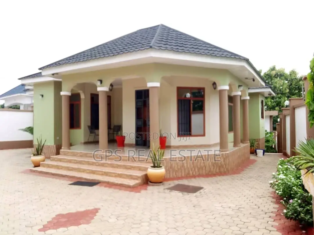 5bdrm House in Bunju, Kinondoni for sale in Kinondoni