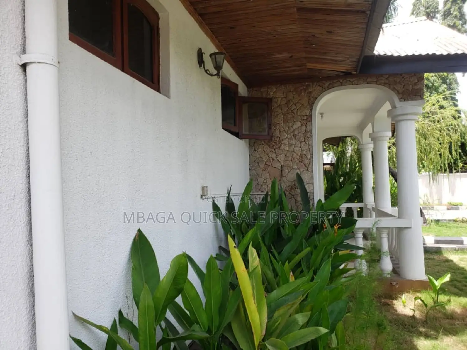 5bdrm House in Mikocheni for rent in Mikocheni