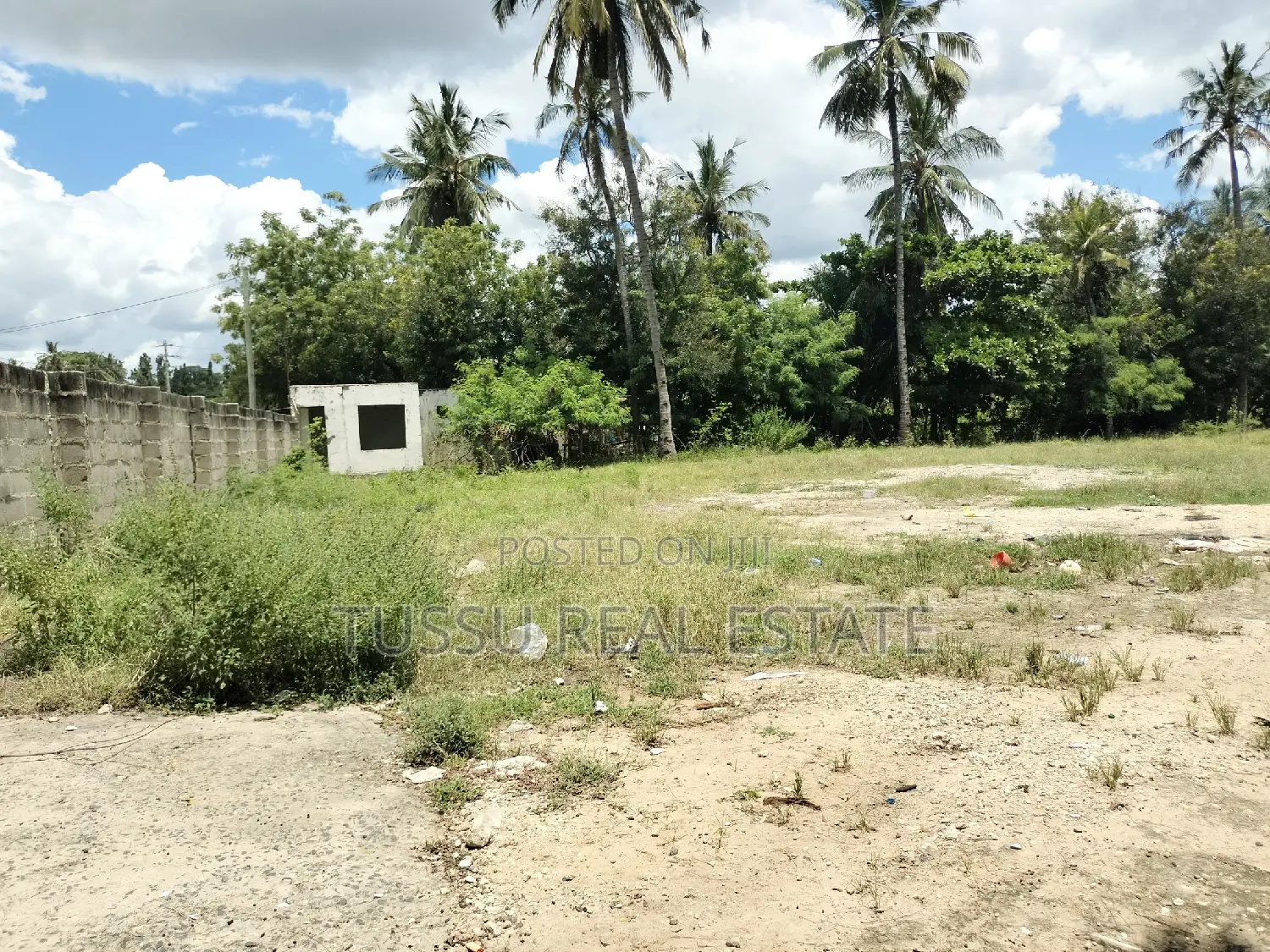 Open Space/Yard For Rent At Mbuyuni Salasala in Kibada
