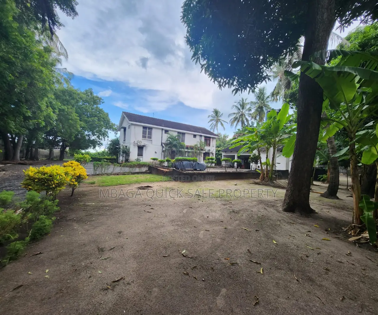 Plot for Sale at Mbezi Beach With House Inside in Mbezi Beach