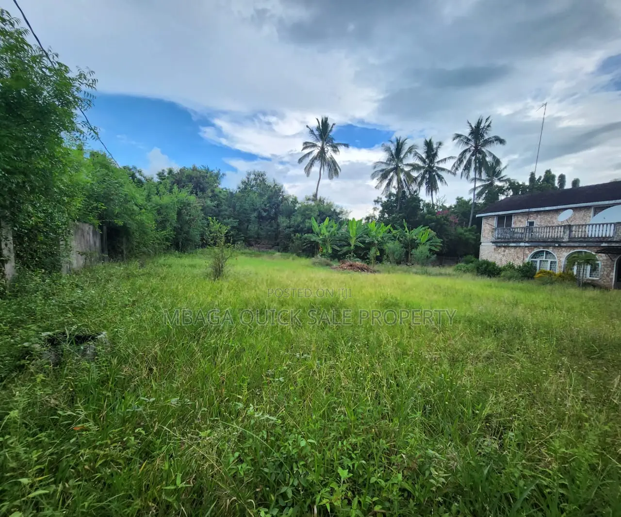 Plot for Sale at Mbezi Beach With House Inside in Mbezi Beach