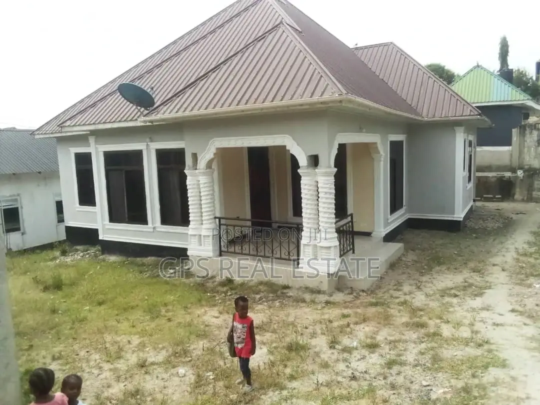 3bdrm House in Kinyerezi, Kinondoni for sale in Kinondoni
