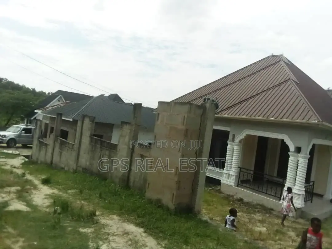 3bdrm House in Kinyerezi, Kinondoni for sale in Kinondoni