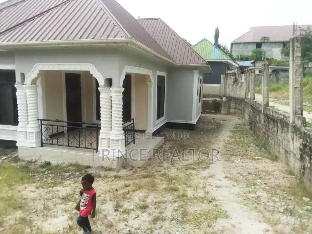 3bdrm House in Kinyerezi, Kinondoni for sale in Kinondoni