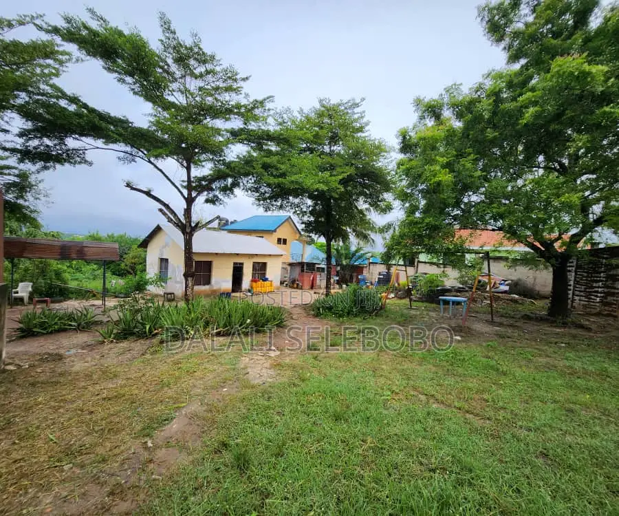Plot Inagusa Lami at Goba Contena in Goba