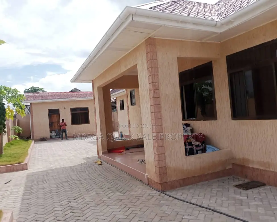 3bdrm House in Mbweni for sale in Mbweni