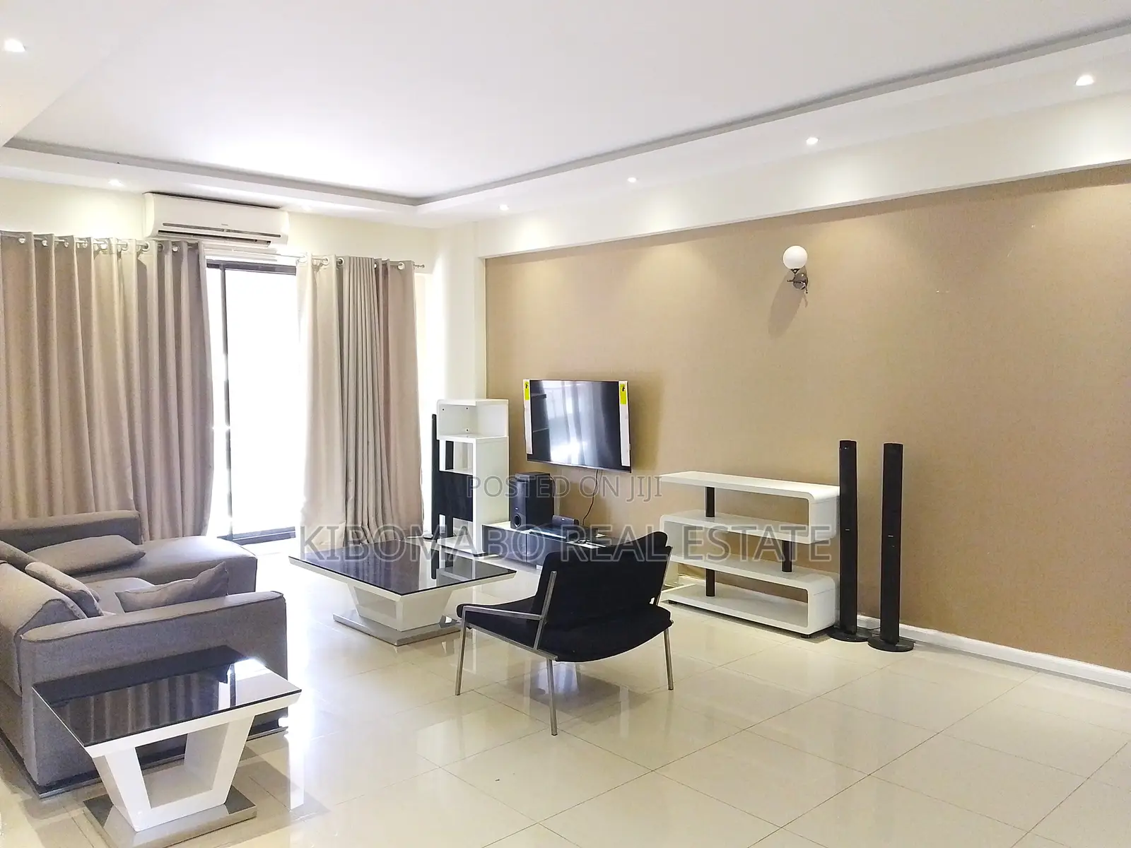 Furnished 3bdrm Apartment in Oyster Bay for sale in Oyster Bay
