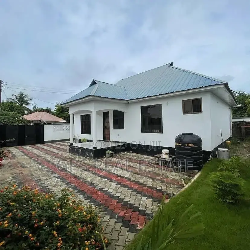 3bdrm House in Bunju, Kinondoni for sale in Kinondoni