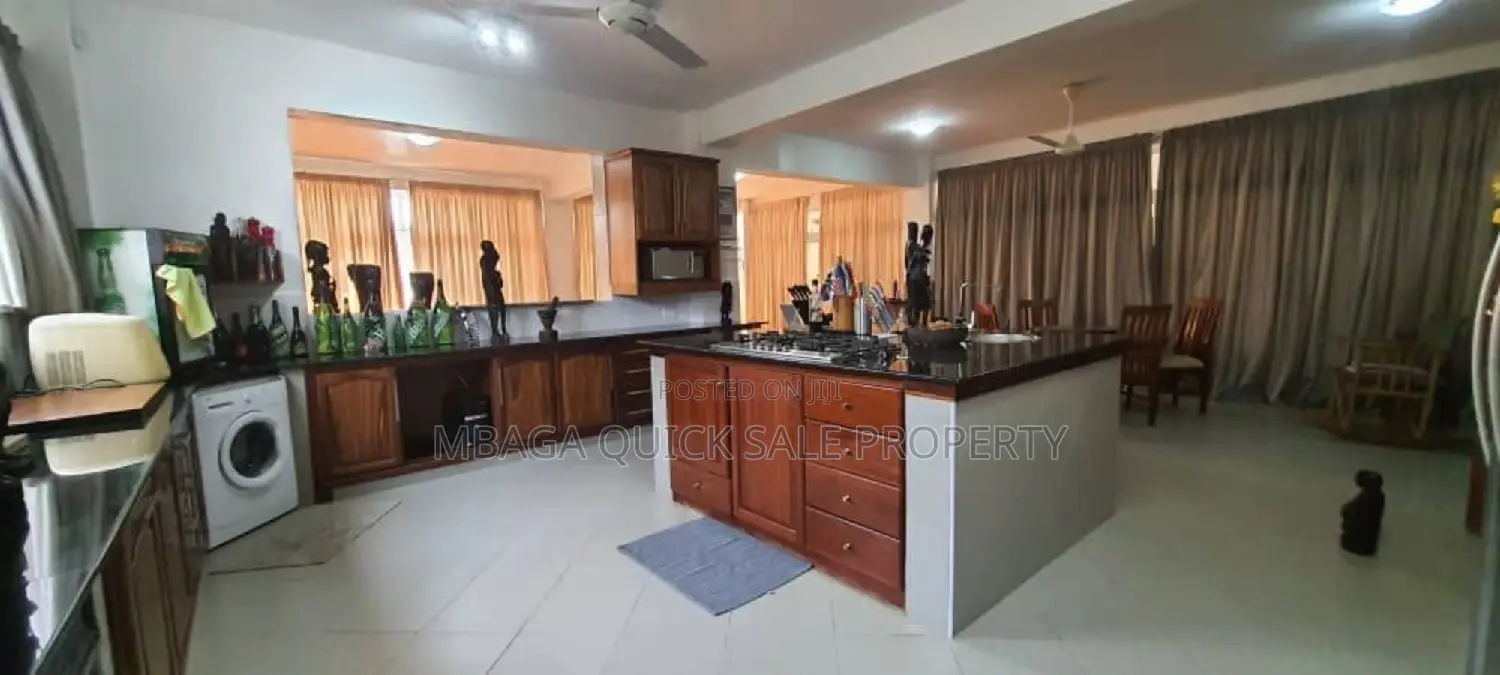 4bdrm House in Kunduchi Beach for sale in Kunduchi