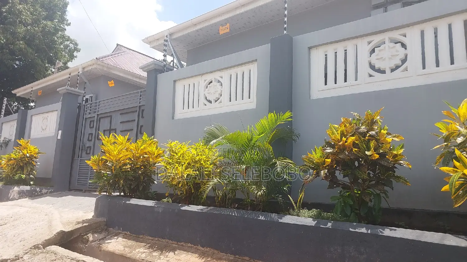 Furnished 2bdrm Bungalow in Kijitonyama for rent in Kijitonyama