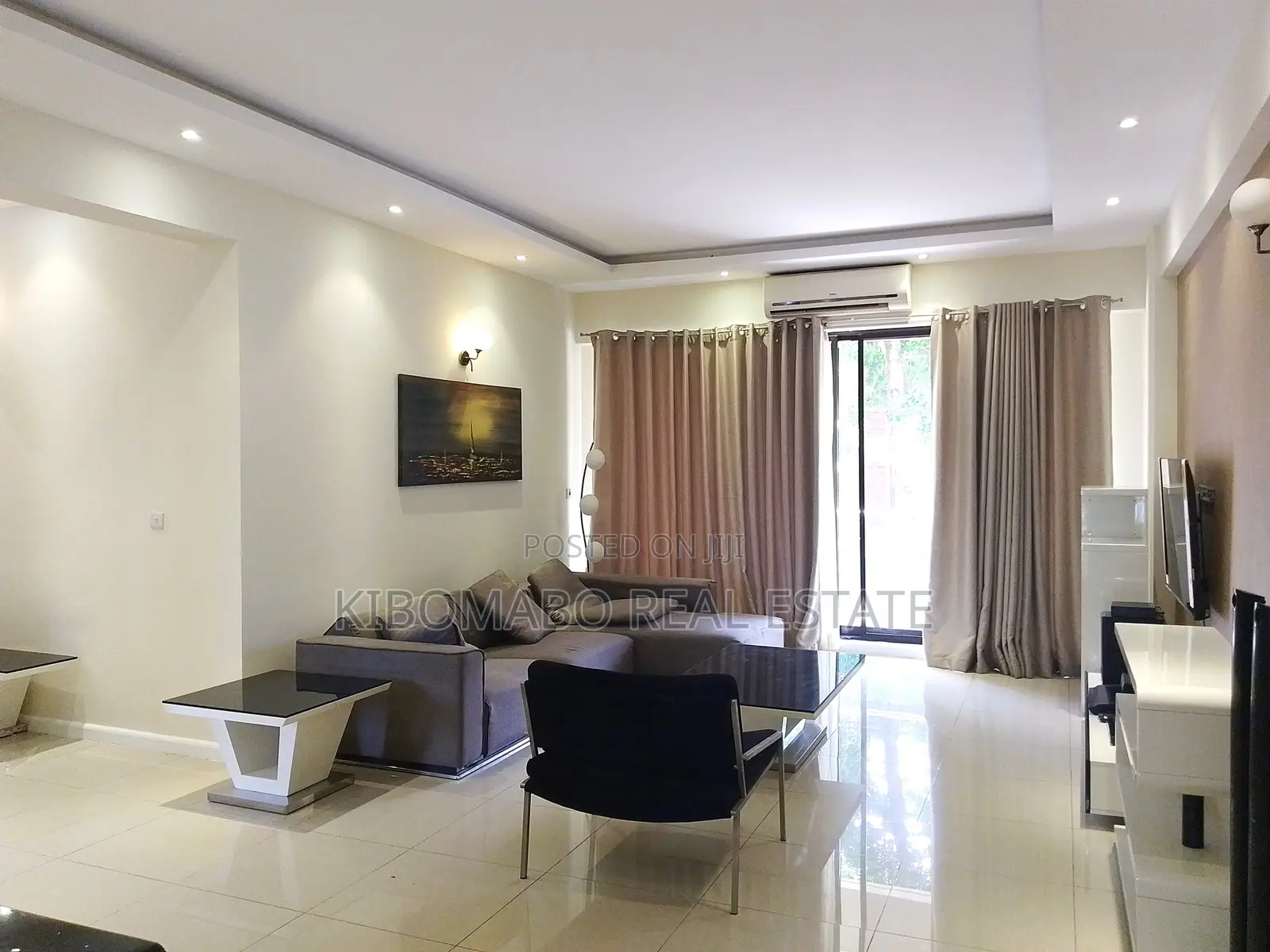 Furnished 3bdrm Apartment in Oyster Bay for sale in Oyster Bay