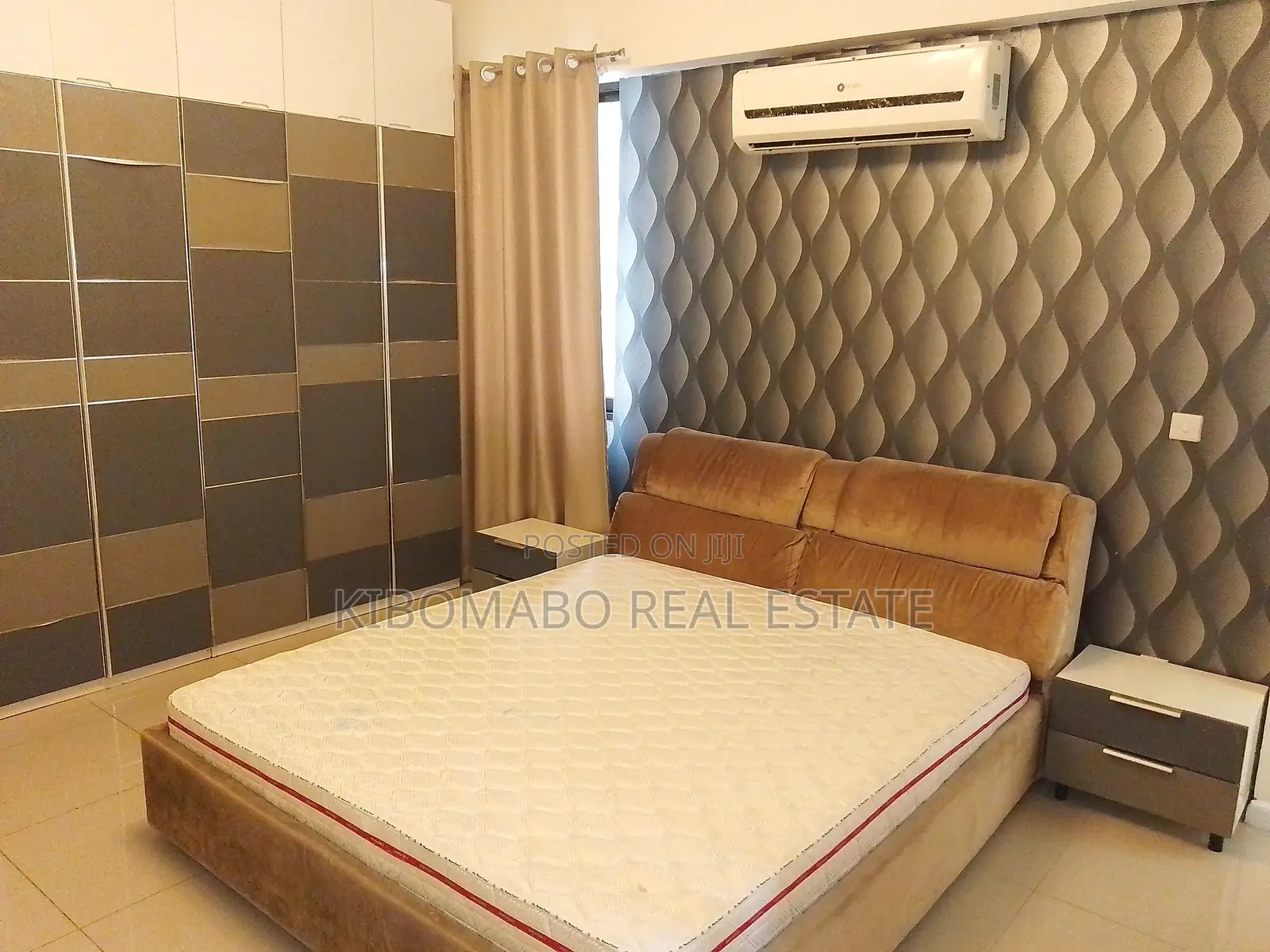 Furnished 3bdrm Apartment in Oyster Bay for sale in Oyster Bay
