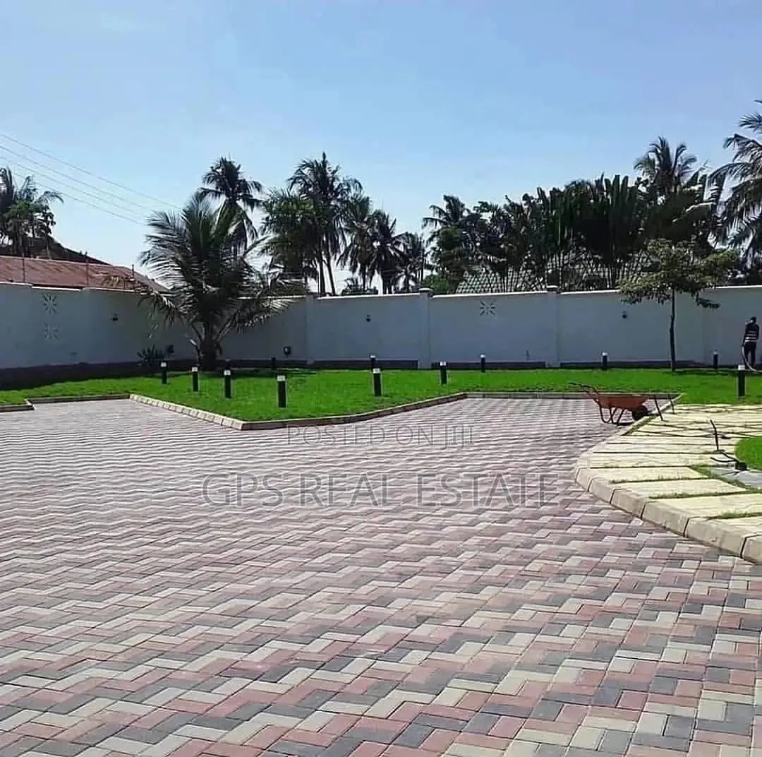 Bungalow for Sale in Kinondoni