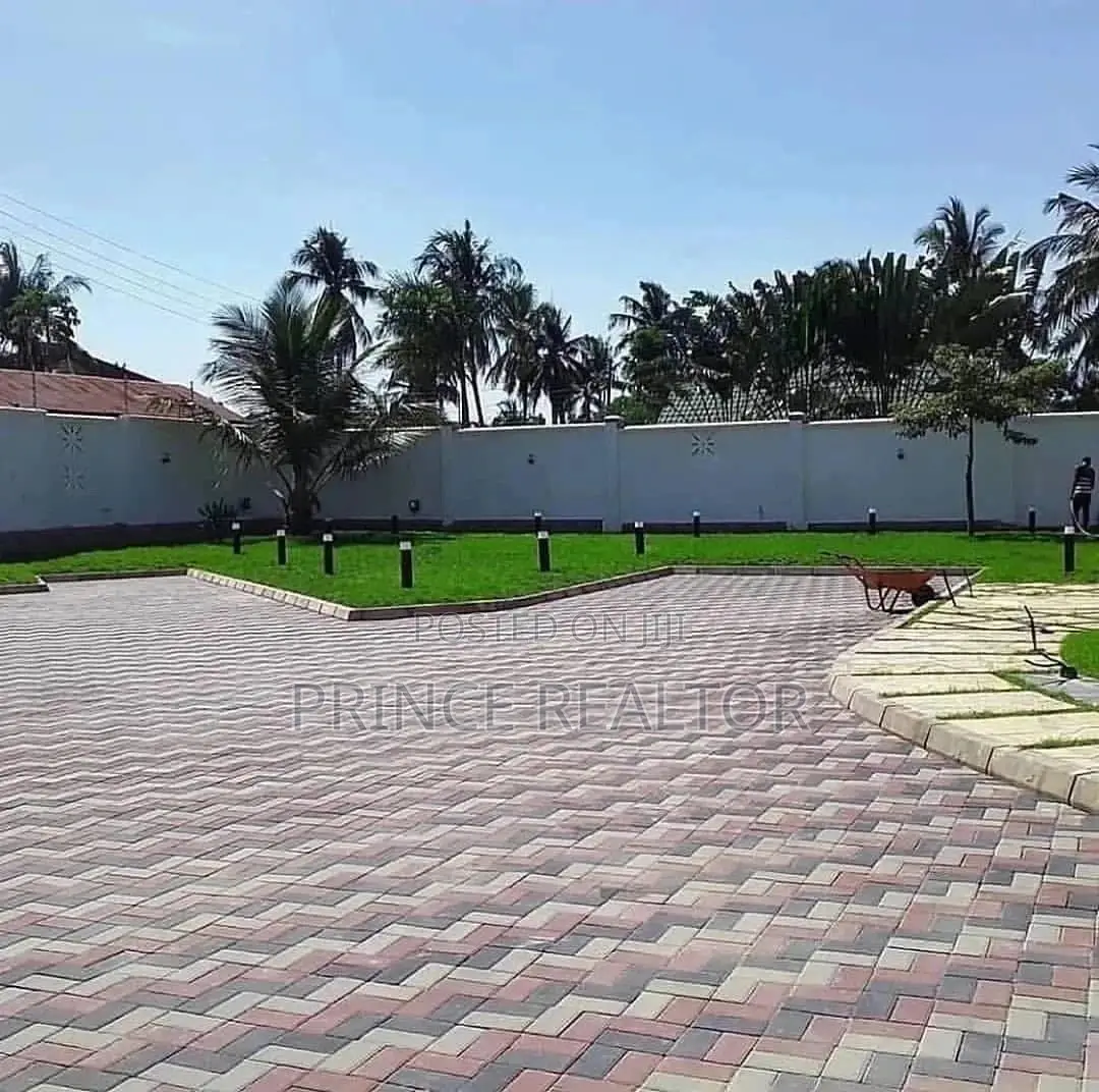 Bungalow for Sale in Kinondoni