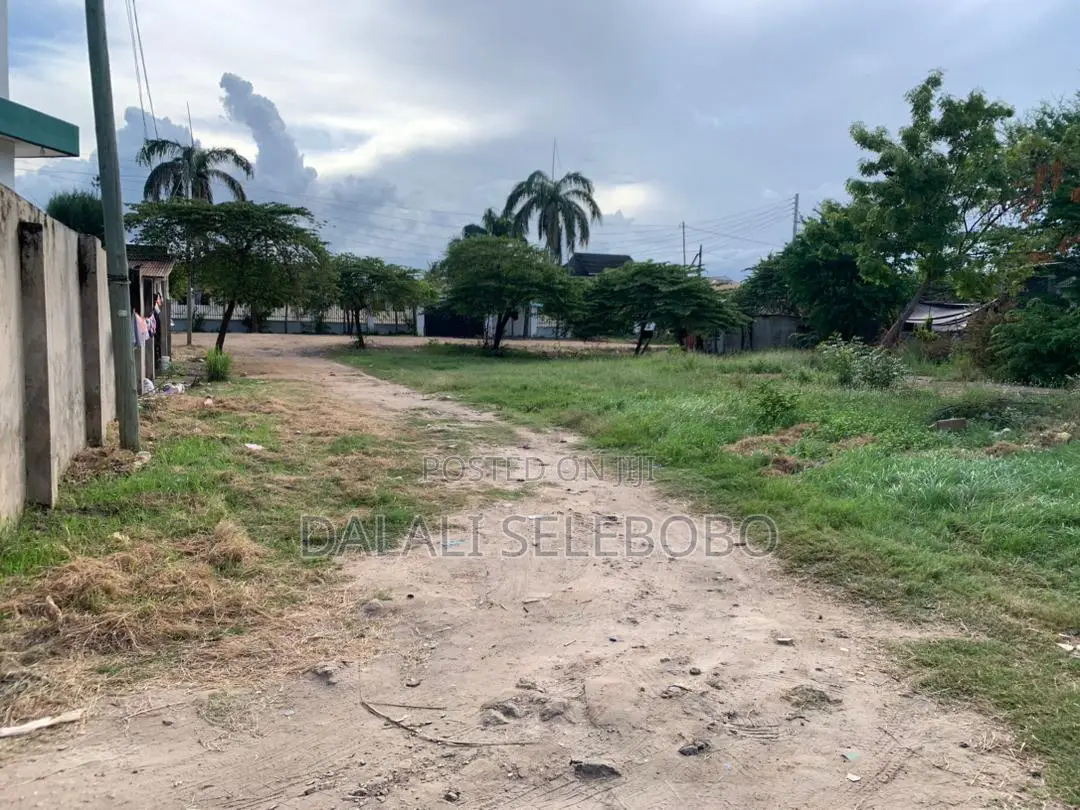 Plot Sale at Mbezi Beach-Kidimbwi Kwa Zena. in Mbezi Beach