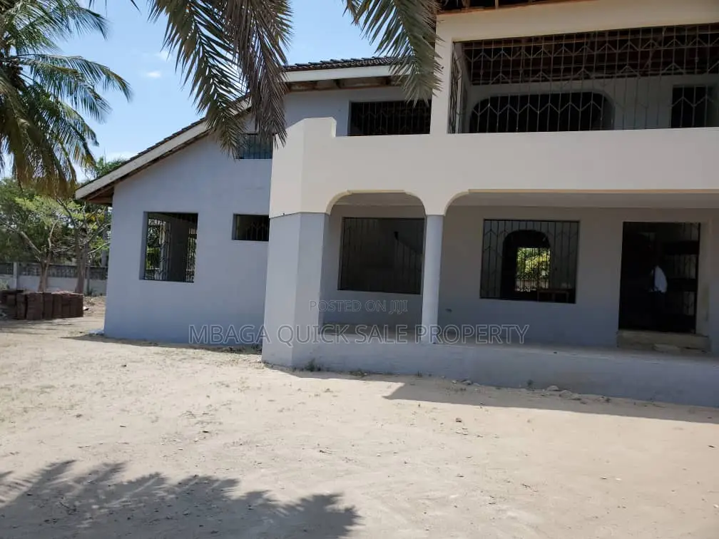6bdrm House in Kunduchi Beach for sale in Kunduchi