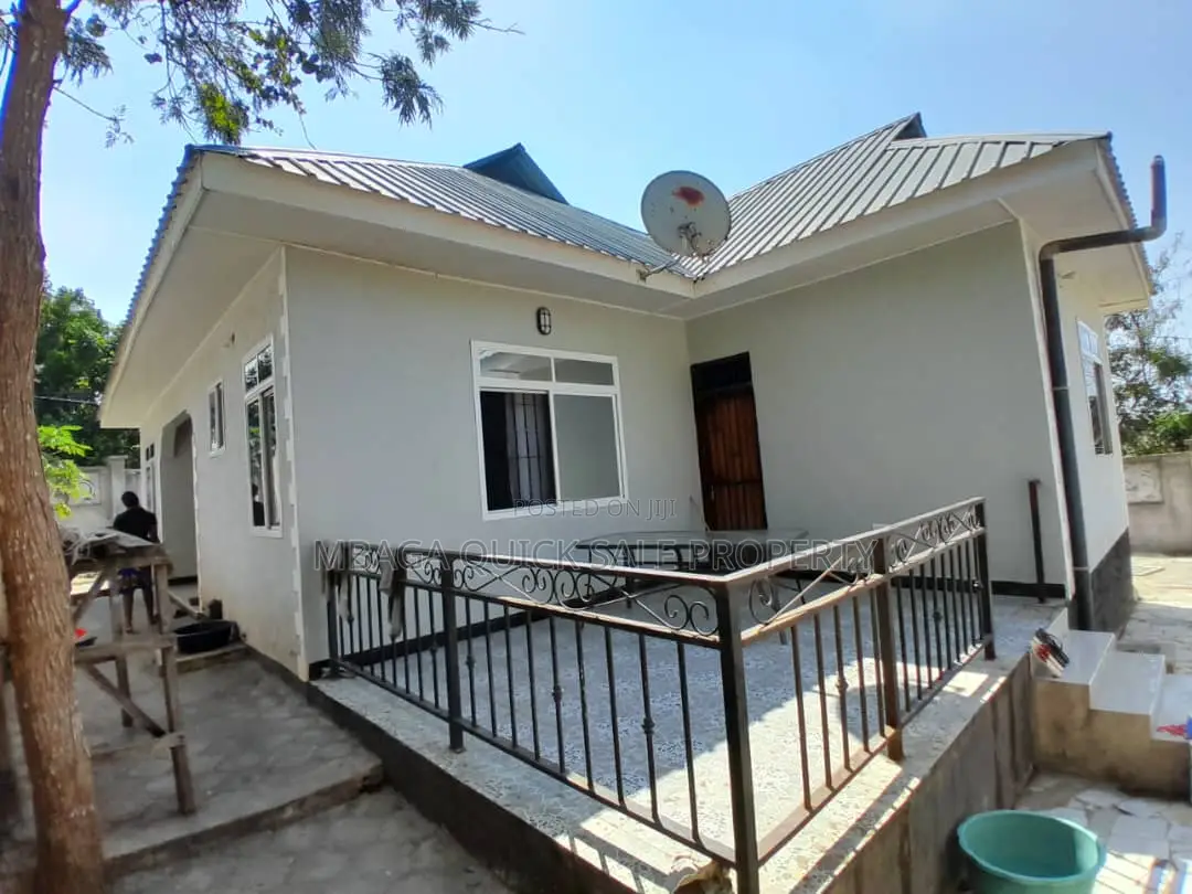 3bdrm House in Mbezi Makabe Msumi for sale in Mbezi