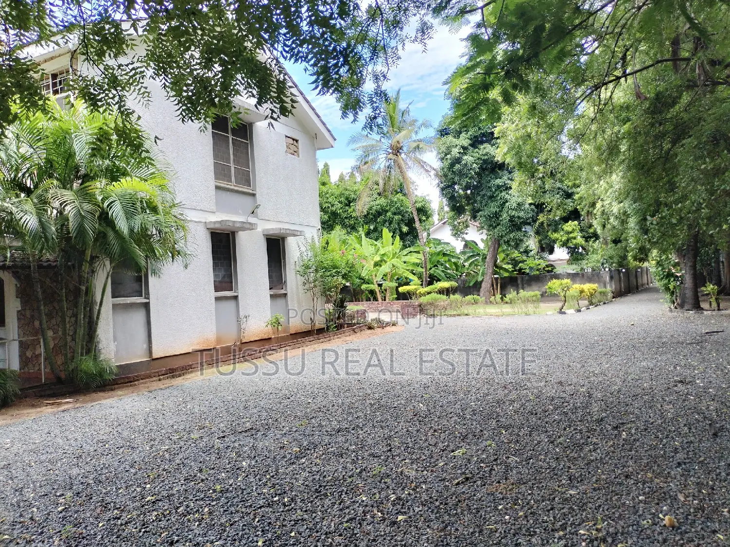 Mini Flat in Mbezibeach Rainbow, Kinondoni for sale in Kinondoni