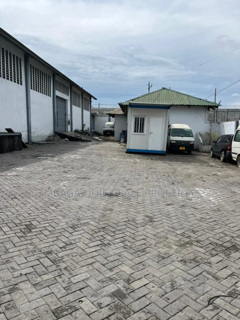 Godown for Rent at Nyerere Road Near TCC in Mpanga TAZARA
