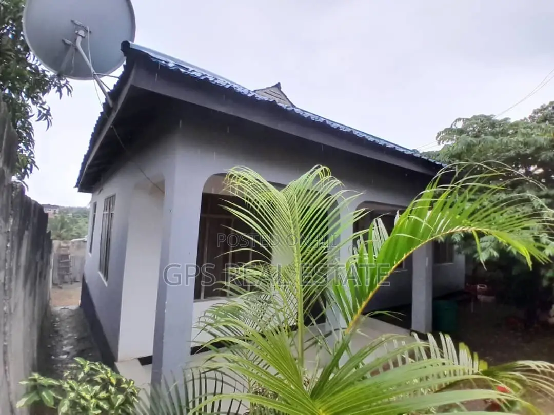 3bdrm House in Goba Center, Kinondoni for sale in Kinondoni