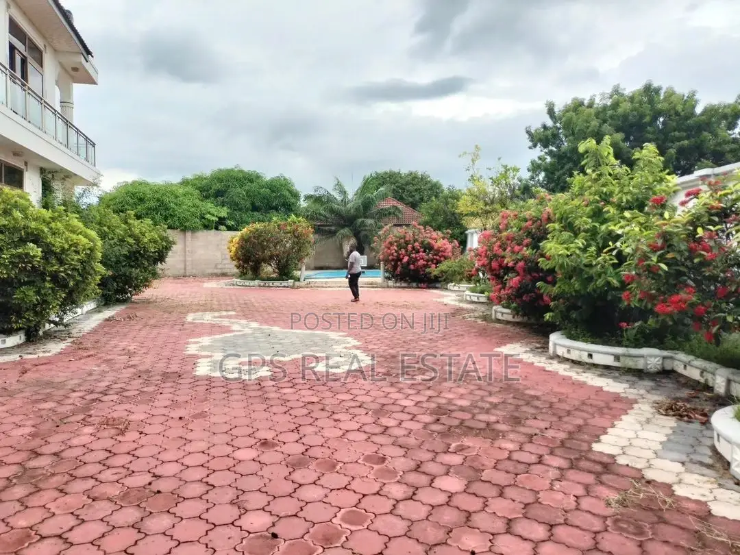 4bdrm House in Ununio Beach, Kinondoni for sale in Kinondoni