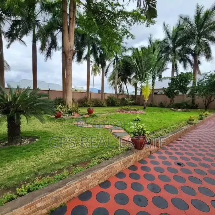 5bdrm House in Kibada, Kigamboni for sale in Kigamboni