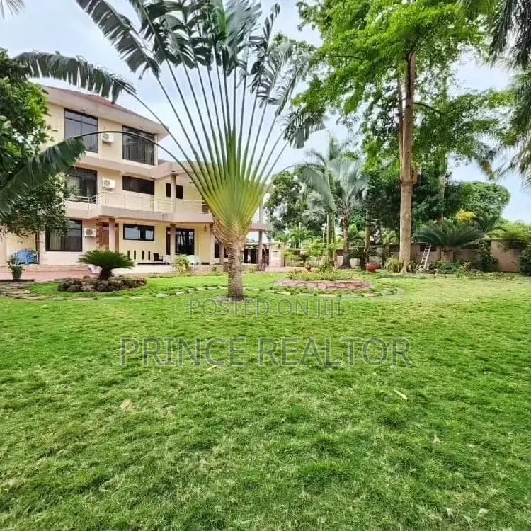5bdrm House in Kibada, Kigamboni for sale in Kigamboni