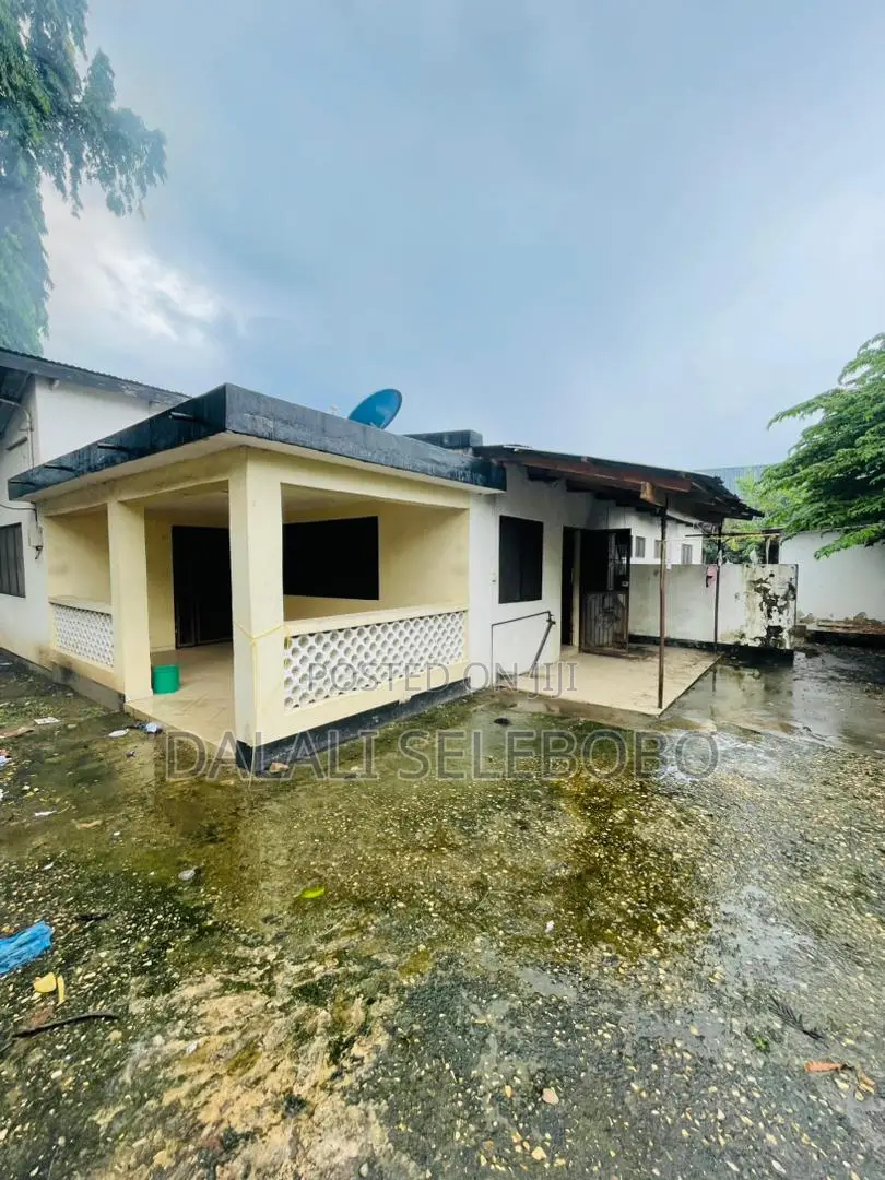 6bdrm House in Survey, Kinondoni for sale in Kinondoni