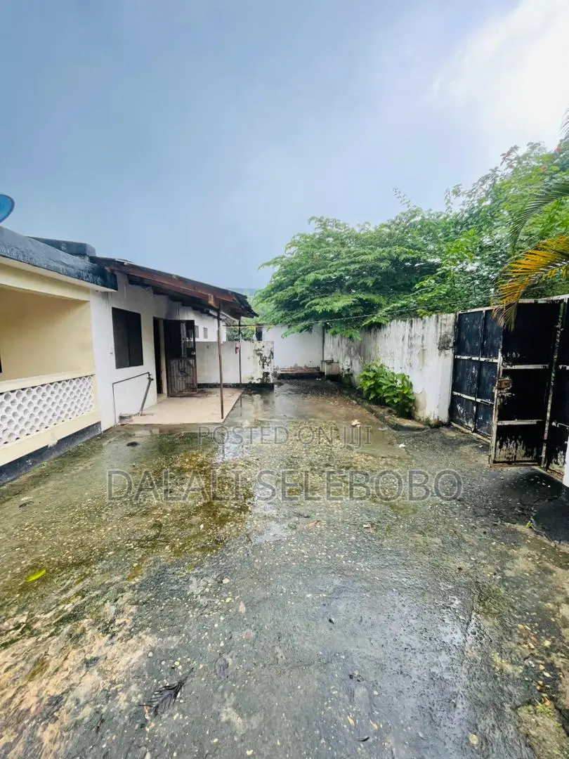 6bdrm House in Survey, Kinondoni for sale in Kinondoni