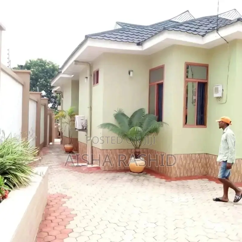 3bdrm House in Bunju for sale in Bunju
