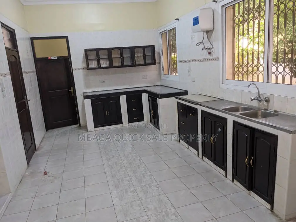 4bdrm House in Mikocheni Mawaziri for rent in Mikocheni