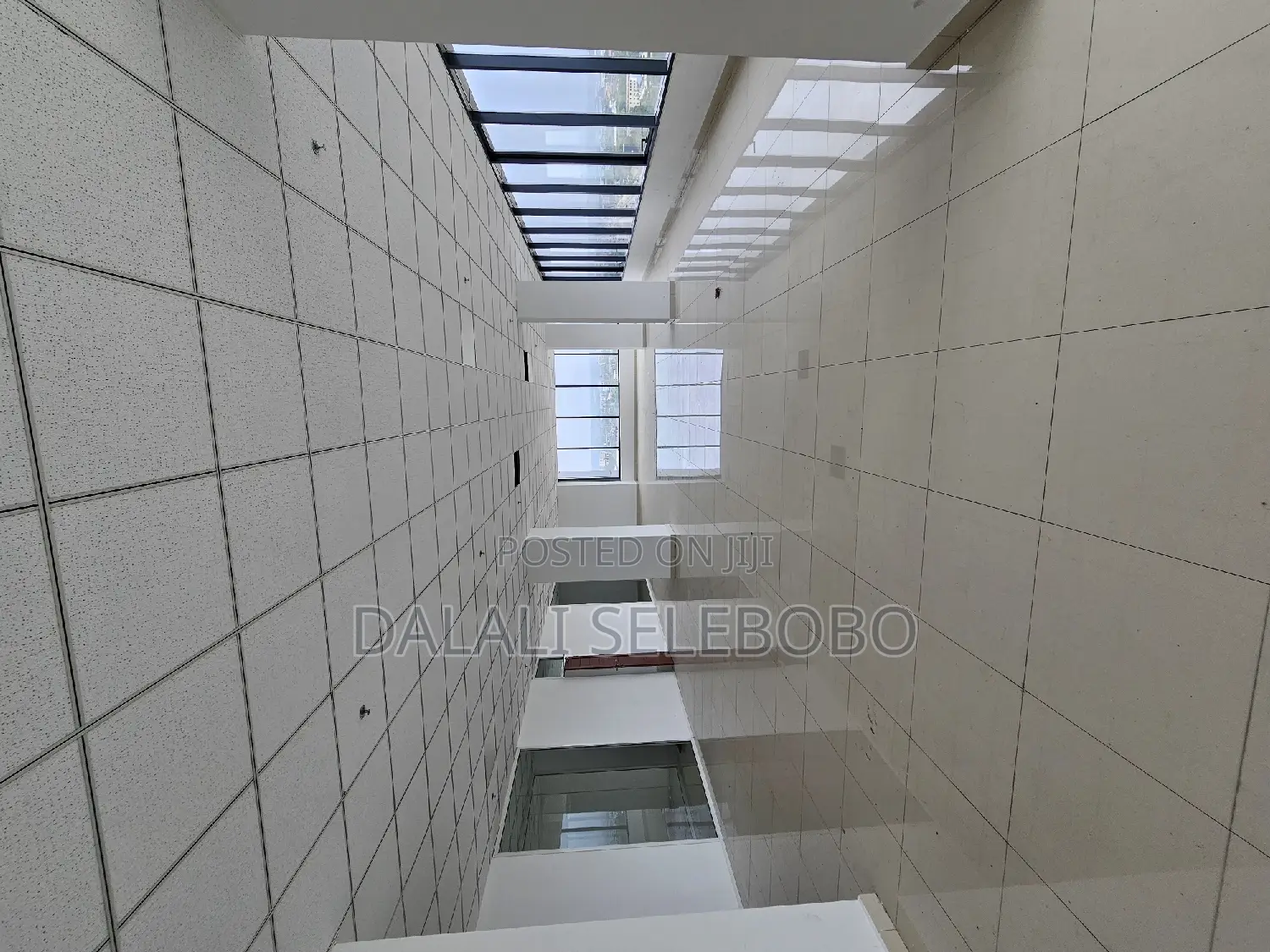 Hall Space Flow 8 at Makumbusho Mini Flat in Kinondoni