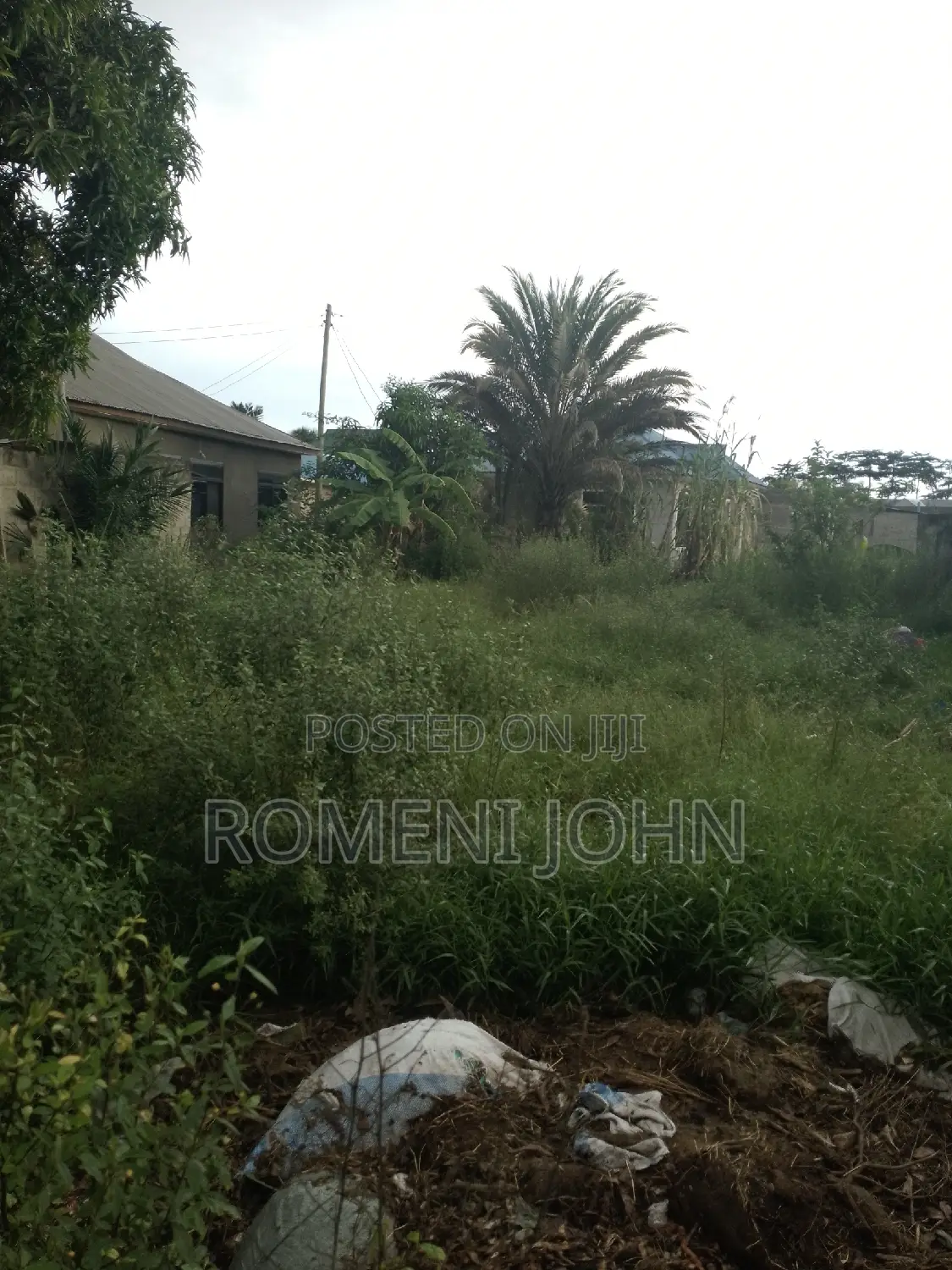 Eneo La Kibiashara Na Makazi Linauzwa Ml 13.5 Majohe Rada. in Ukonga