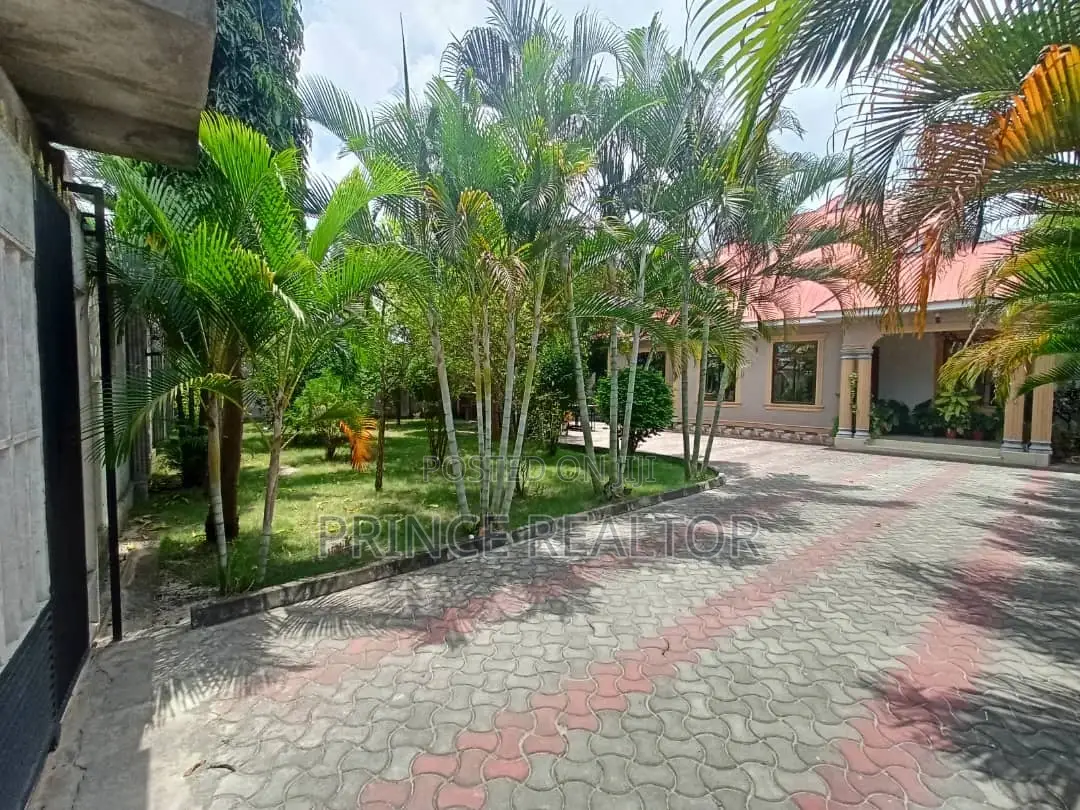 4bdrm House in Vikindu Soweto, Temeke for sale in Temeke