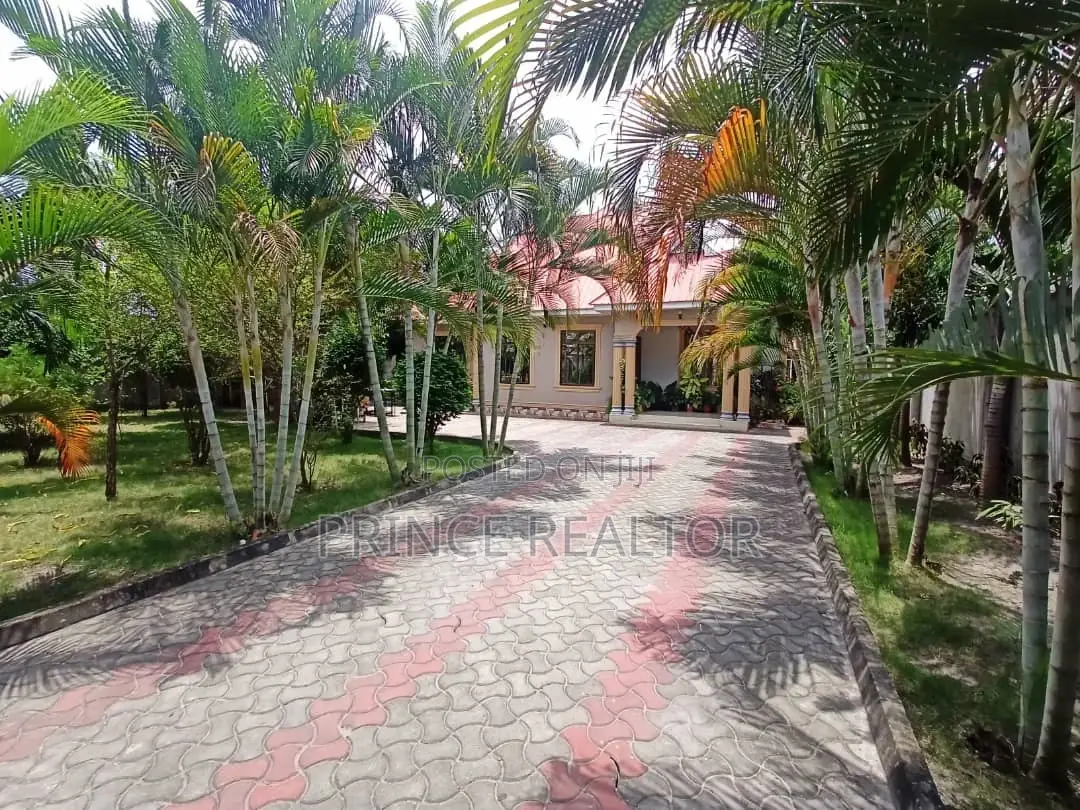 4bdrm House in Vikindu Soweto, Temeke for sale in Temeke