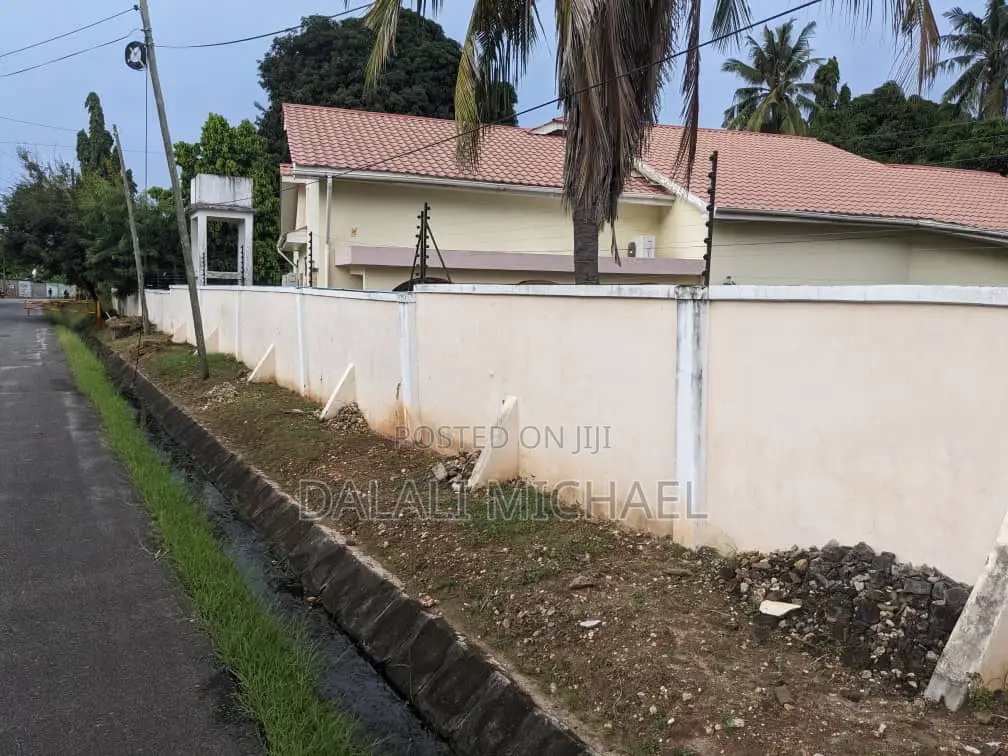 4bdrm House in Mikocheni for rent in Mikocheni