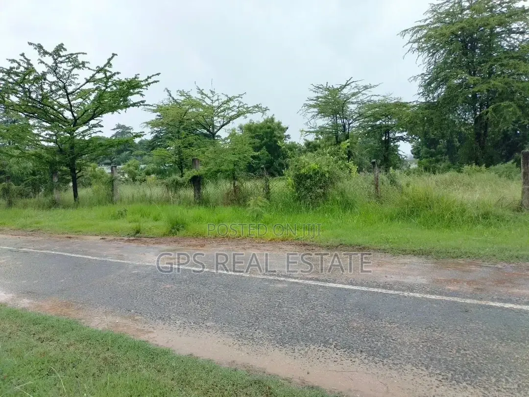 Plot on Sale at Ununio Beach in Kinondoni