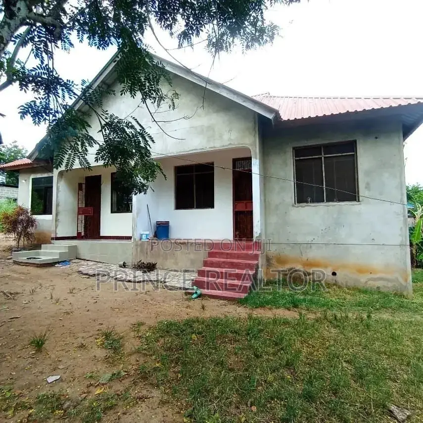 4bdrm Apartment in Kibamba Kwa Mangi, Kinondoni for sale in Kinondoni