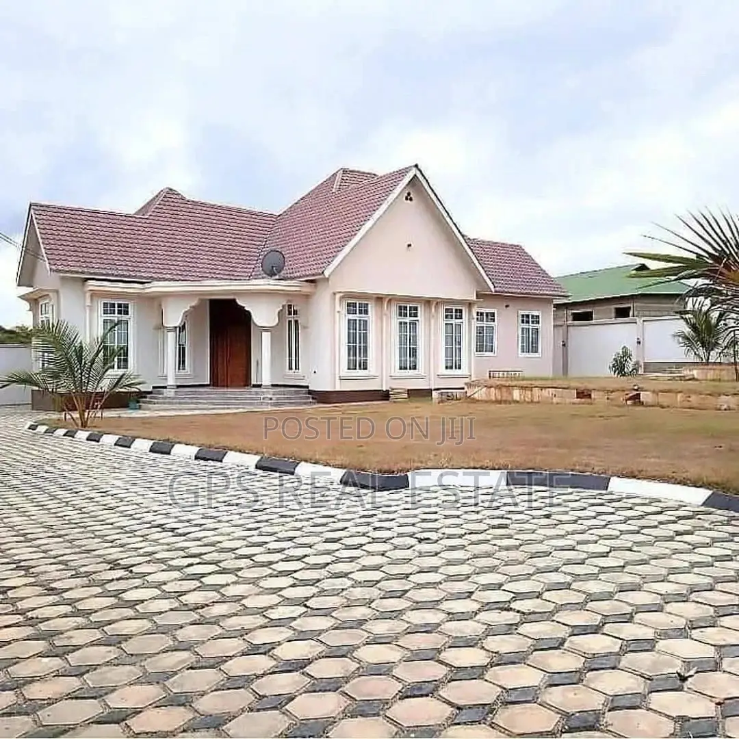 Bungalow for Sell at Good Price in Kinondoni
