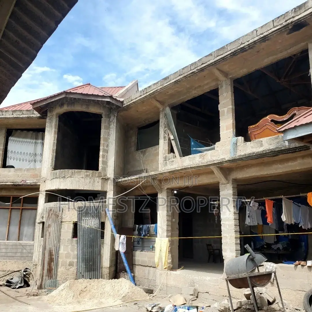 6bdrm House in Mikocheni Light, Kinondoni for sale in Kinondoni