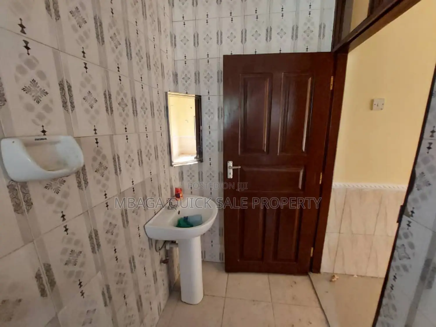 2bdrm House in Mikocheni for rent in Mikocheni