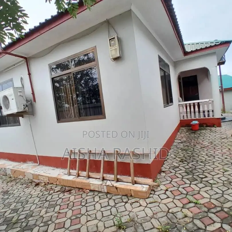 3bdrm House in Mbezi for rent in Mbezi