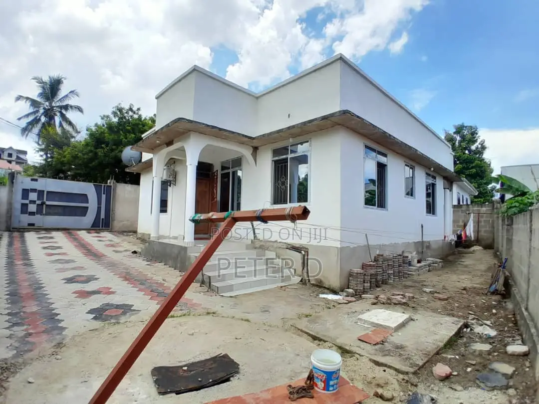 3bdrm House in Goba for sale in Goba