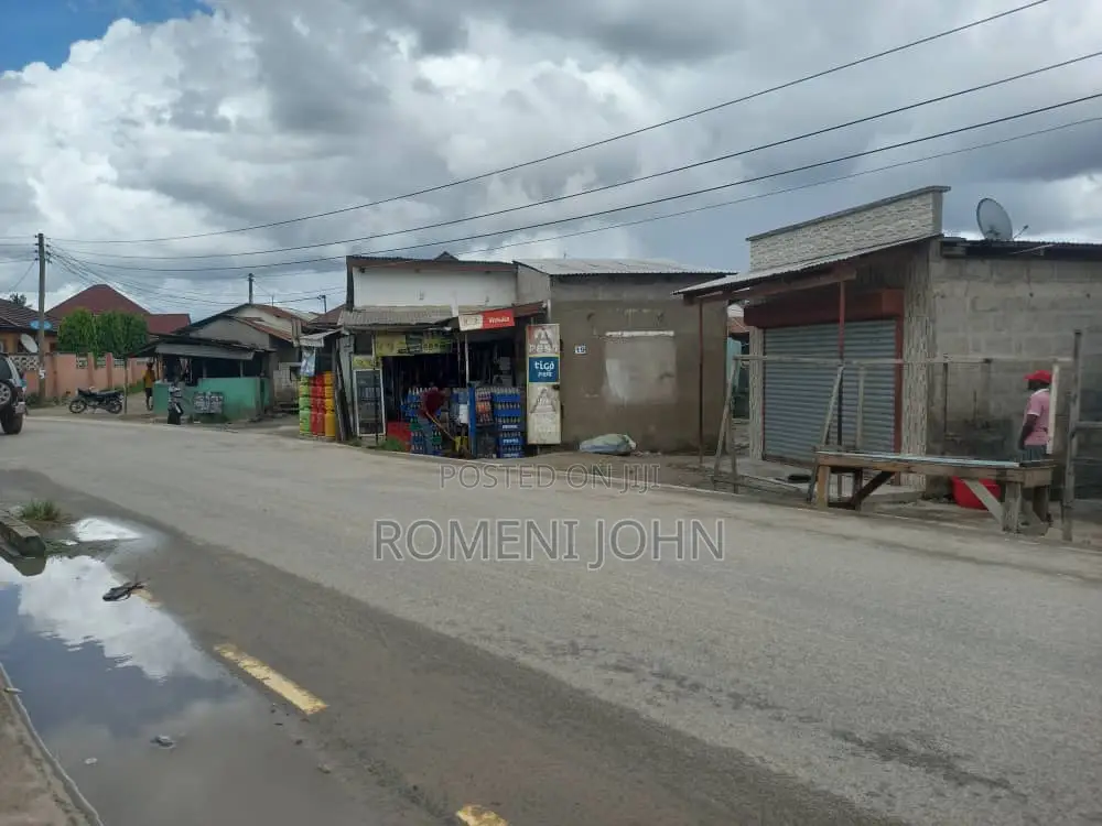 Eneo La Kibiashara Linauzwa Milioni 150 Ukonga Madafu. in Ukonga