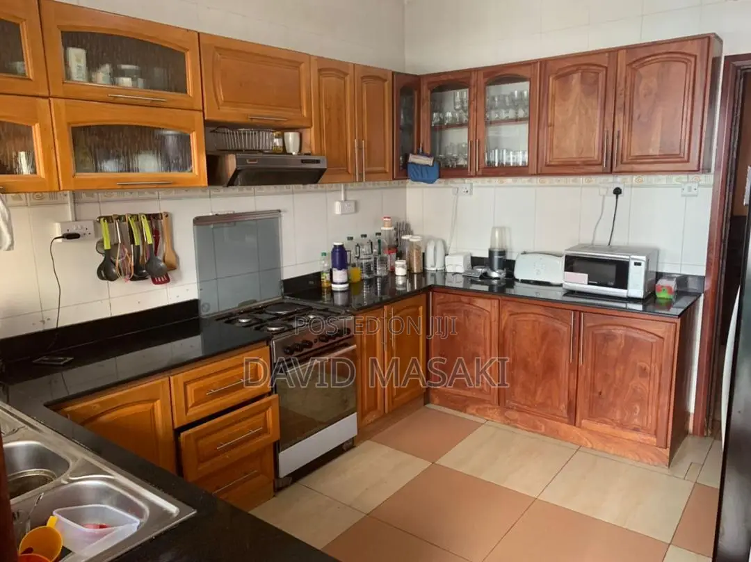 Furnished 3bdrm Apartment in Mikocheni for sale in Mikocheni