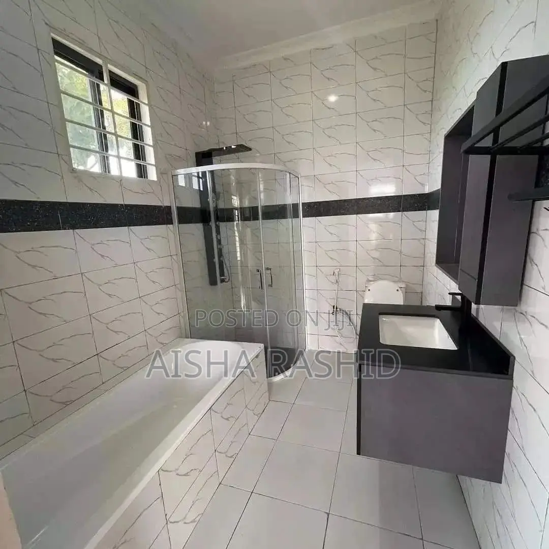 3bdrm House in Kinondoni for sale in Kinondoni