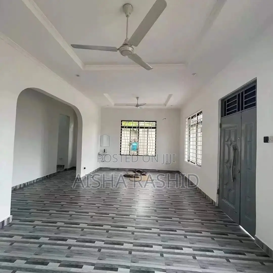 3bdrm House in Kinondoni for sale in Kinondoni