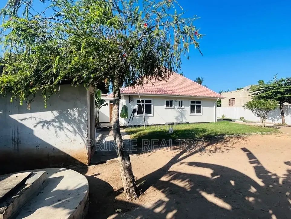 3bdrm House in Boko Chama, Kinondoni for sale in Kinondoni