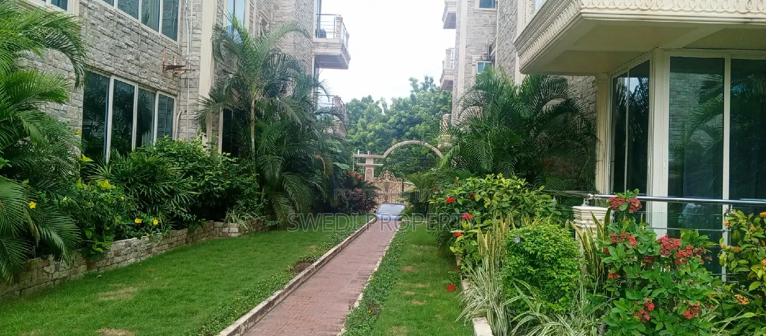 Furnished 3bdrm Apartment in Swedi Property, Oyster Bay for rent in Oyster Bay